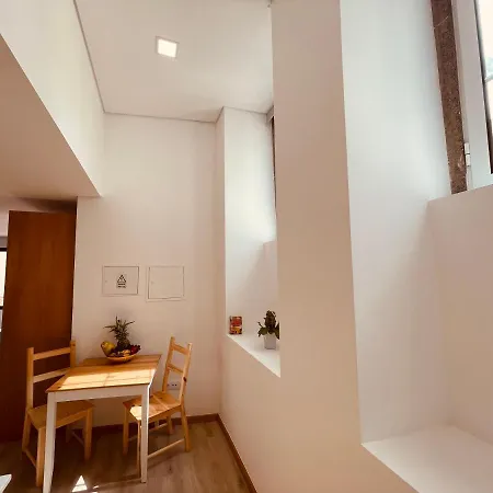 Living X Apartment *