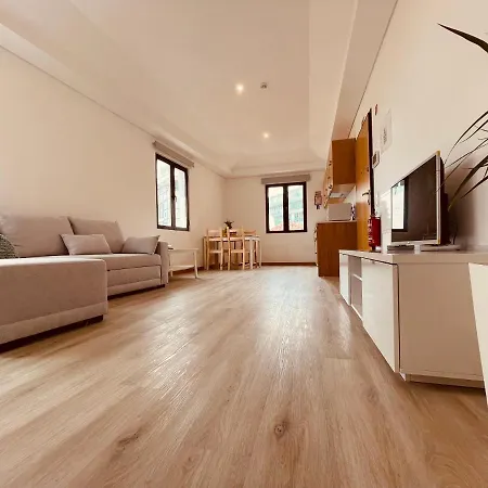 Living X Apartment *