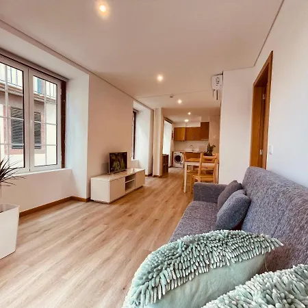 Living X Apartment *